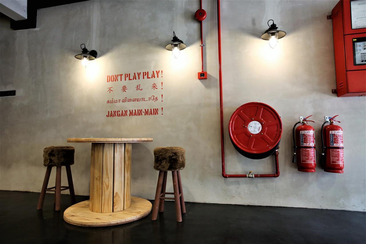 The Rucksack Caratel - Jonker Wing Hotell Malacca Exteriör bild